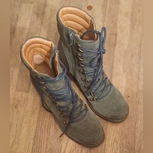 Lucky Brand Joss High Chunky Combat Hiking Boot
